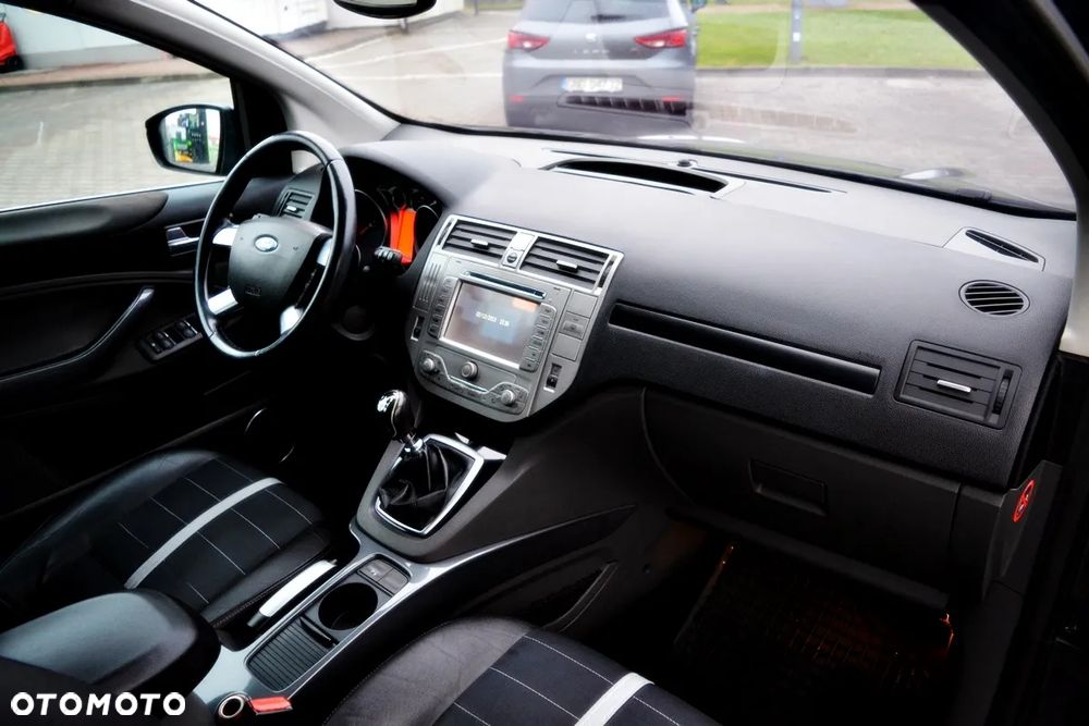 Ford Kuga 2.0 TDCi 4x4 Trend - 10