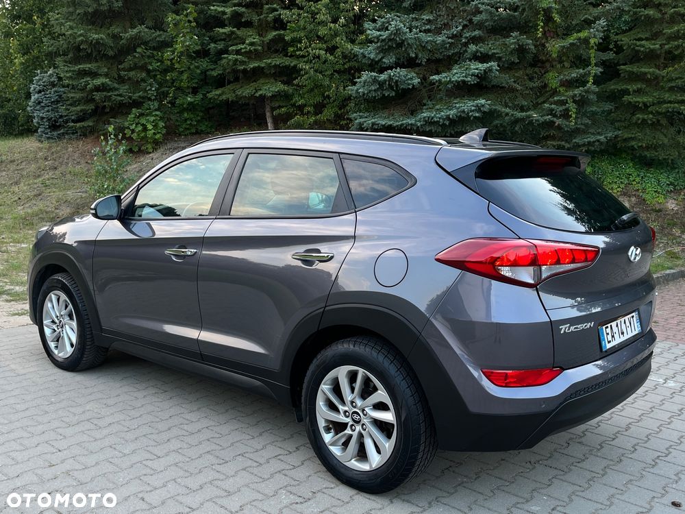 Hyundai Tucson blue 1.7 CRDi 2WD Style - 9