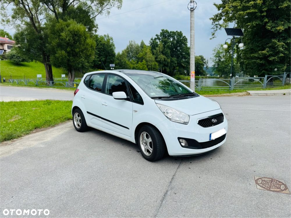 Kia Venga 1.4 CRDi 90 Dream-Team Edition - 1