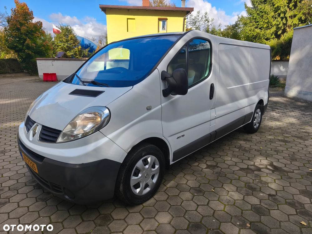 Renault Trafic Long L2H1 2.0dci Klima - 3