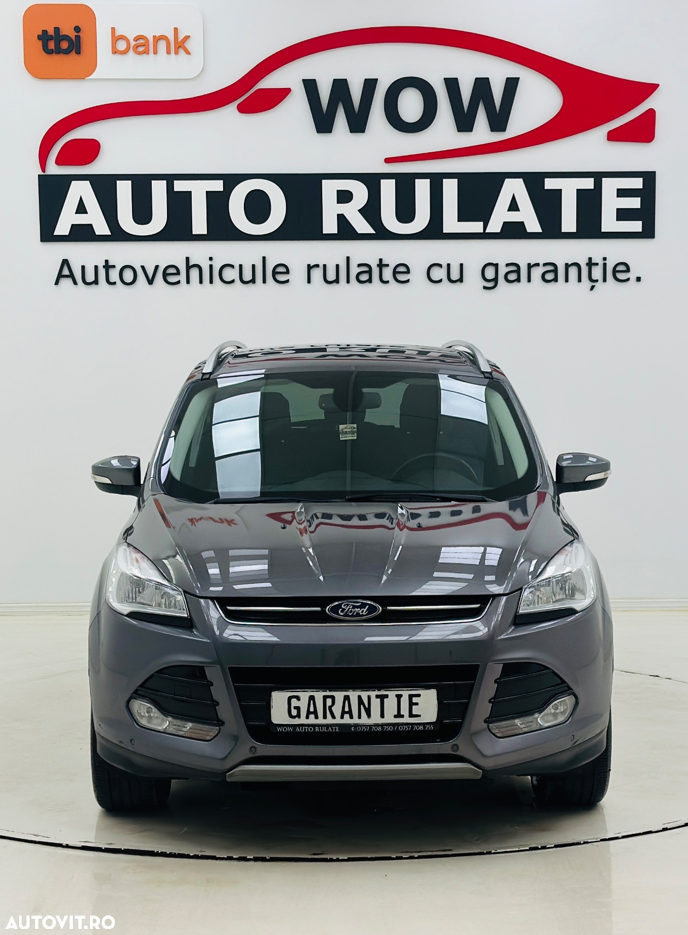 Ford Kuga - 10