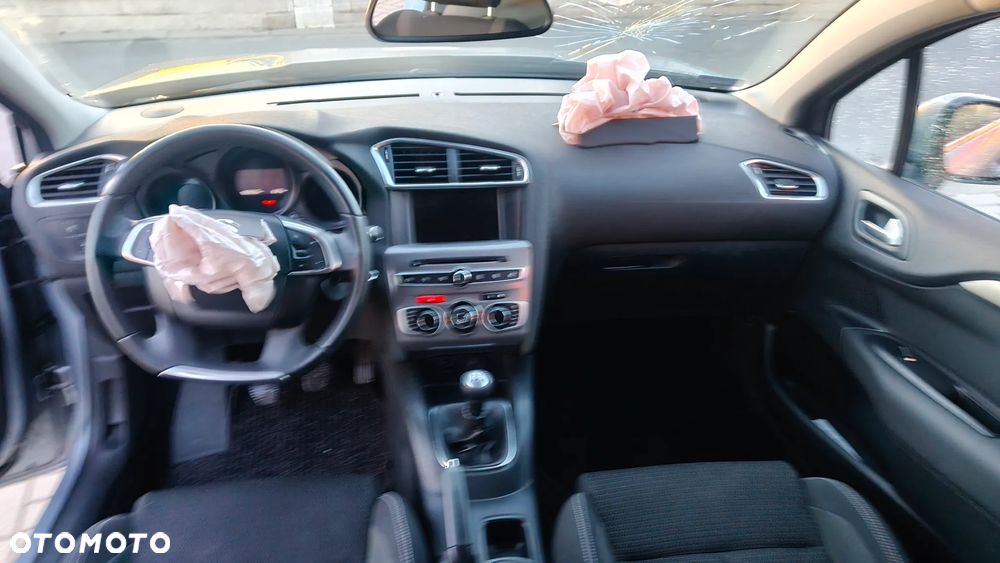 Citroën C4 1.2 PureTech MoreLife - 6