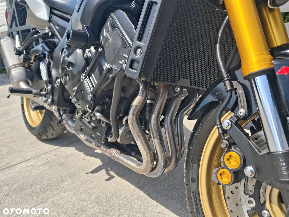 Yamaha FZ8 - 7