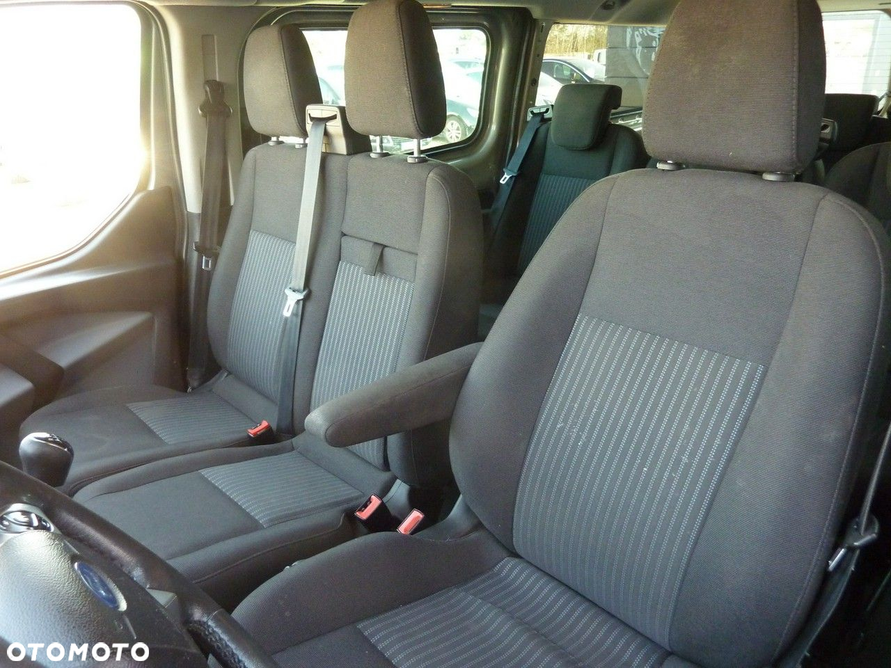 Ford Transit Custom - 13