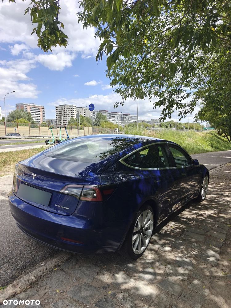 Tesla Model 3 Premium Langstreckenbatterie AWD Dual Motor - 4