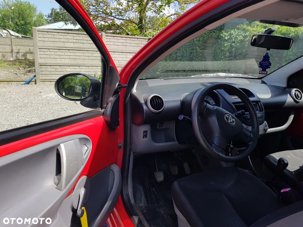Toyota Aygo - 5