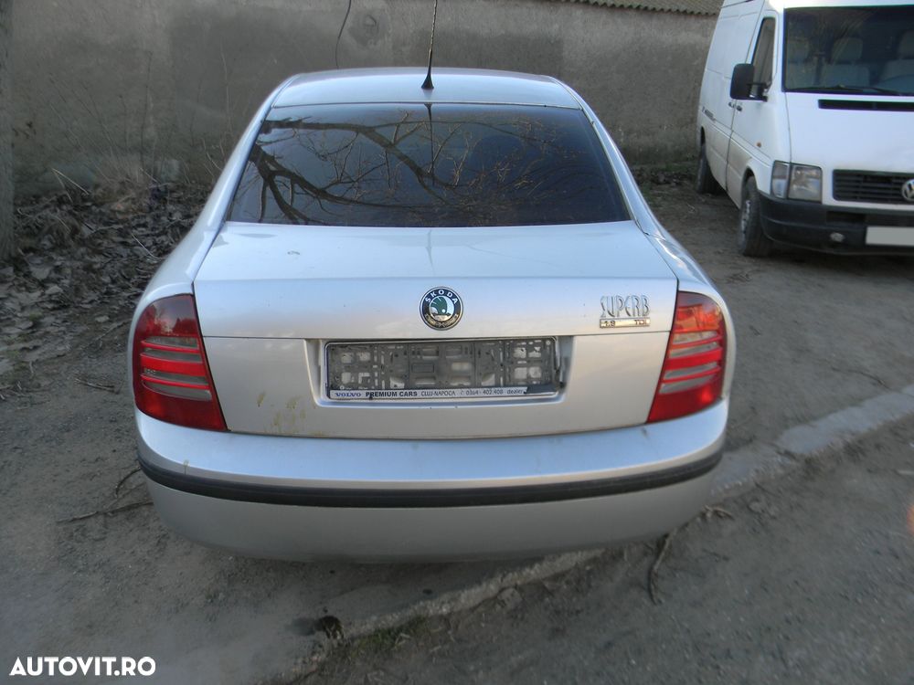 Dezmembrari  Skoda SUPERB 1 (3U)  2001  > 2008 1.9 TDI Motorina - 47