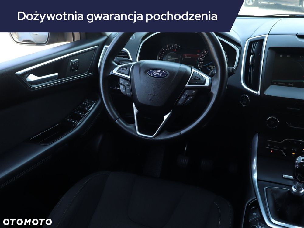 Ford S-Max - 9