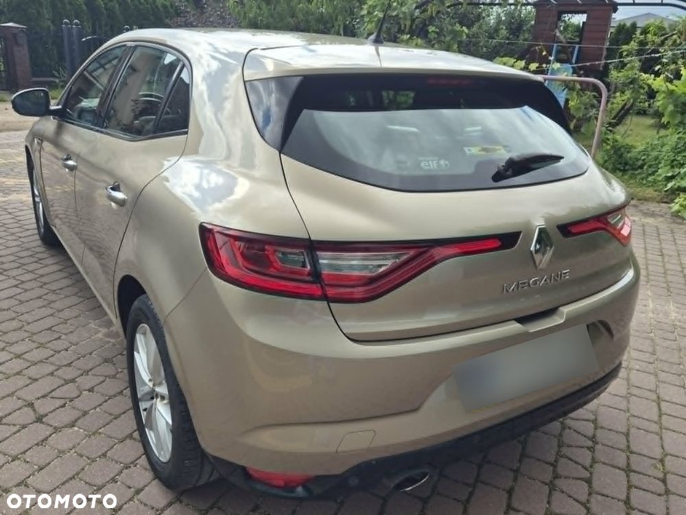 Renault Megane 1.6 SCe Intens - 17