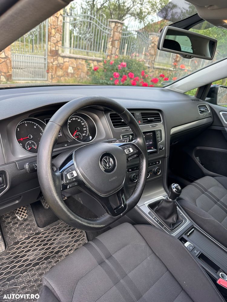 Volkswagen Golf 1.6 TDI DPF BMT Highline - 10