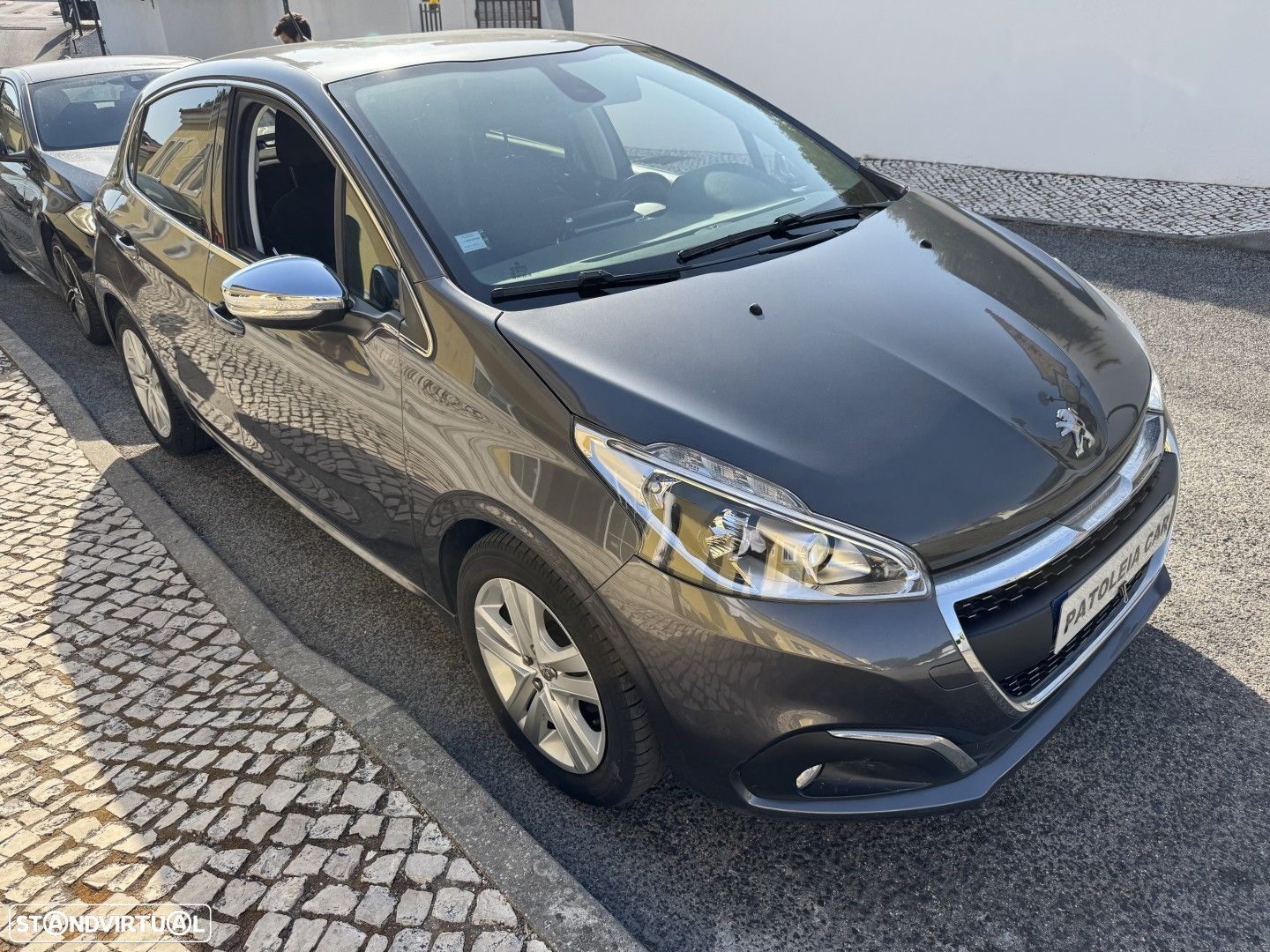 Peugeot 208 1.2 PureTech Allure - 1