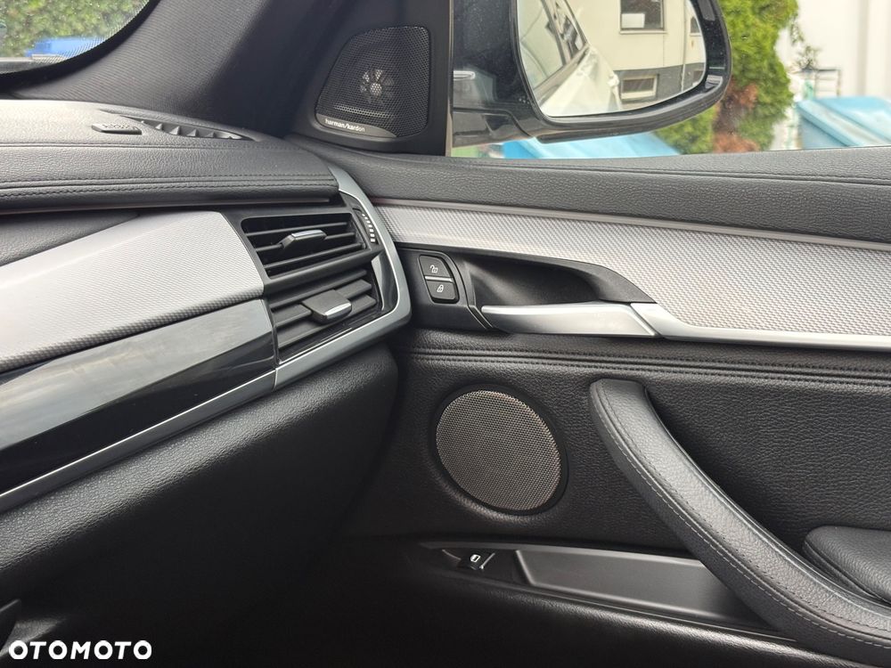 BMW X6 xDrive40d M Sport - 24