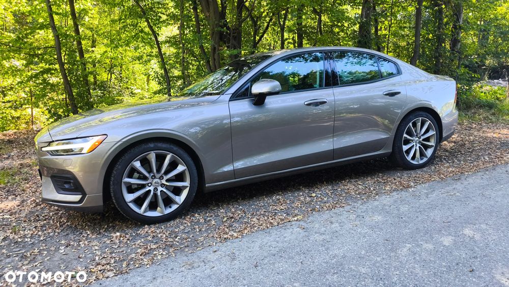 Volvo S60 T5 Momentum Pro - 4
