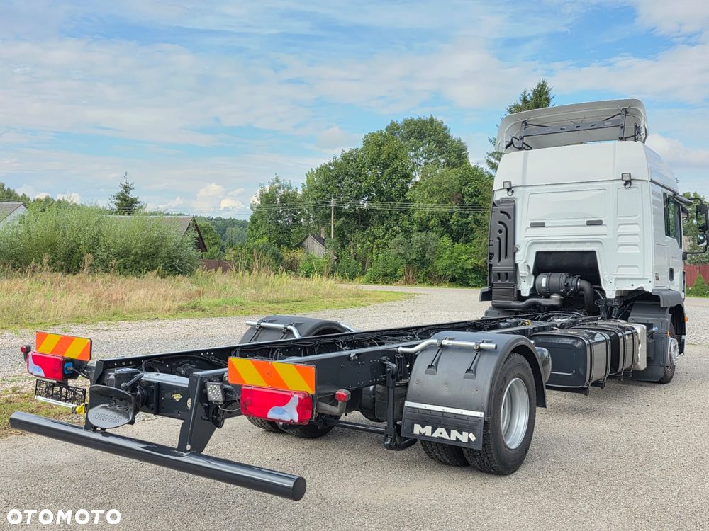 MAN TGM 15.290 / LIFT / KLIMA POSTOJOWA /  RAMA / LAWETA  / DO ŻYWCA / POMOC DROGOWA / CAŁY NA PODUSZKACH / E6 / ROZSTAW OSI 5.40M / STAN BARDZO DOBRY - 7