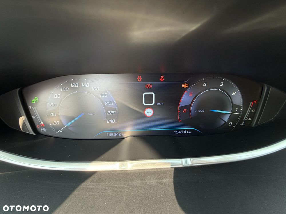 Peugeot 3008 BlueHDi 150 Stop & Start Allure - 29