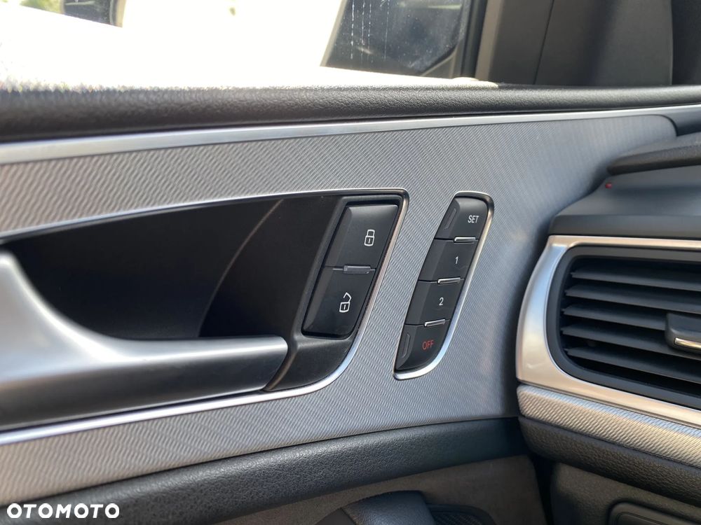 Audi A6 Avant 3.0 TDI quattro S tronic - 21