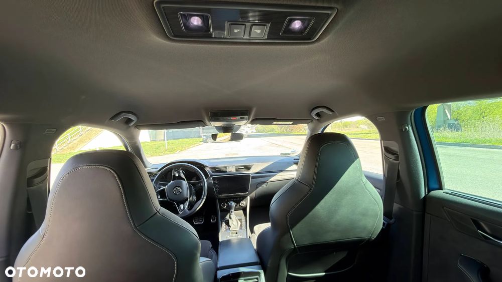 Skoda Superb 2.0 TDI SCR 4x4 Sportline DSG - 12