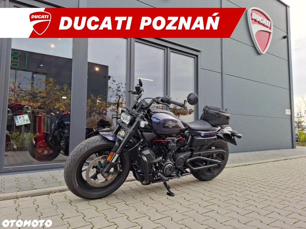 Harley-Davidson Sportster - 1