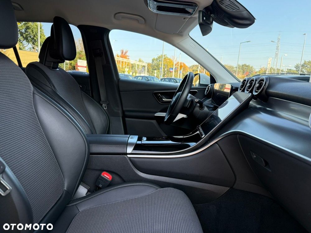 Mercedes-Benz GLC 220 d mHEV 4-Matic Avantgarde - 15
