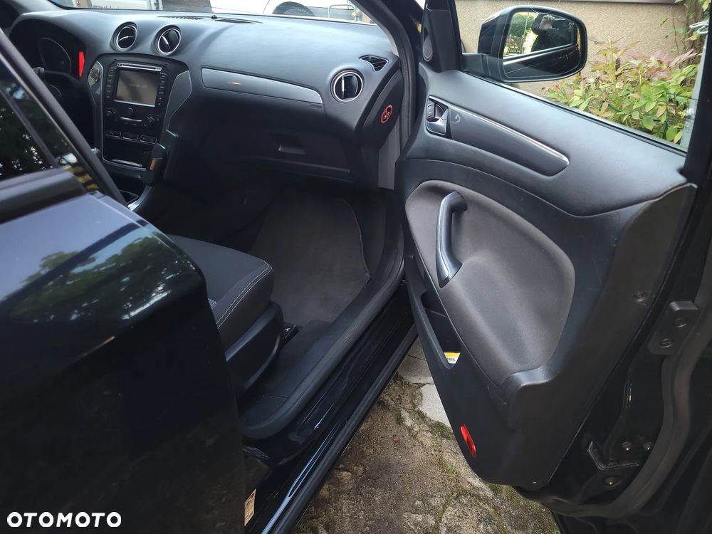 Ford Mondeo 2.0 TDCi Trend - 31