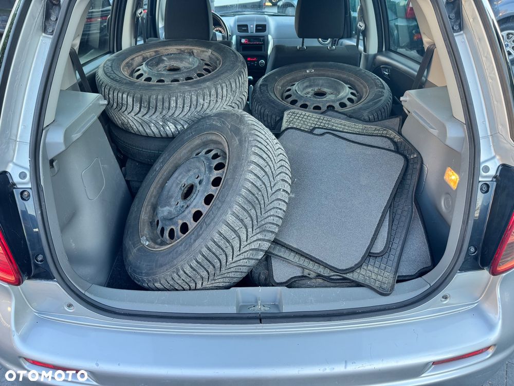 Suzuki SX4 1.6 VVT 4x4 Comfort - 8
