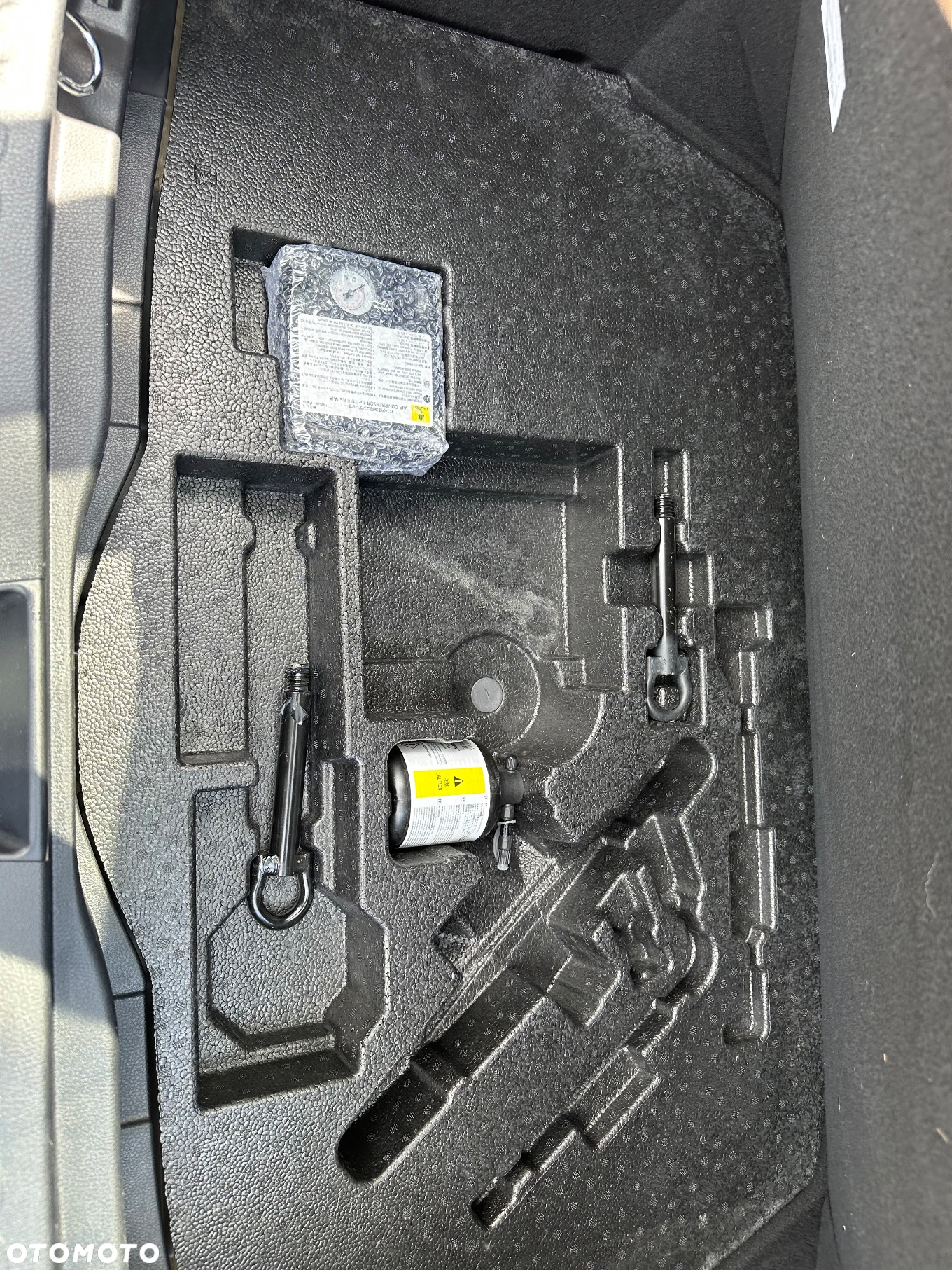 Toyota C-HR 1.8 Hybrid Executive - 13