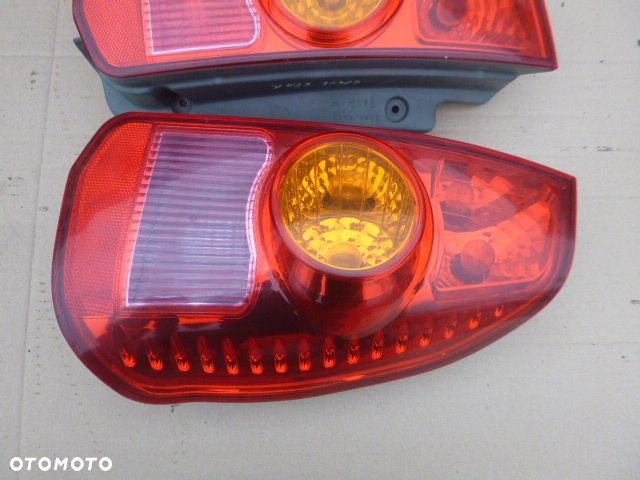 LAMPA LEWY TYŁ LEWA TYLNA PRAWY TYŁ PRAWA TYLNA KOMPLET MITSUBISHI SPACE STAR LIFT - 2