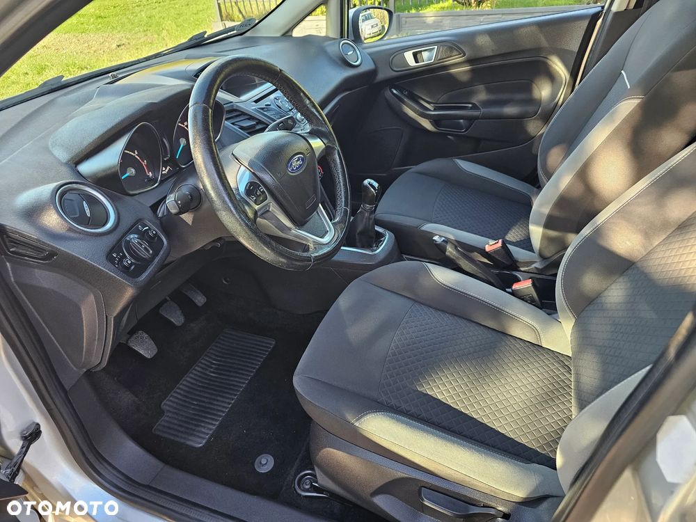 Ford Fiesta 1.25 Trend EU5 - 13