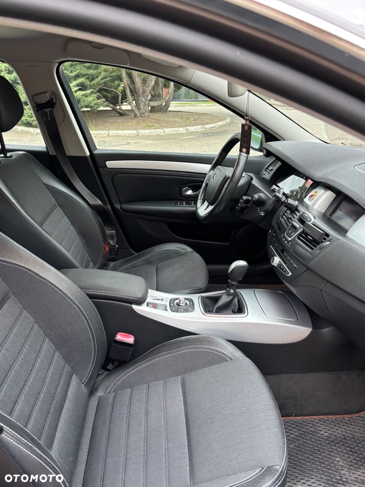 Renault Laguna - 10
