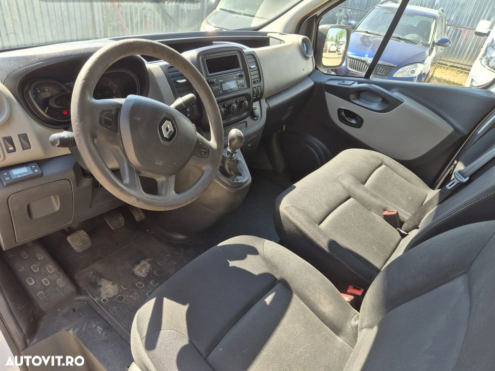 Renault Trafic - 7