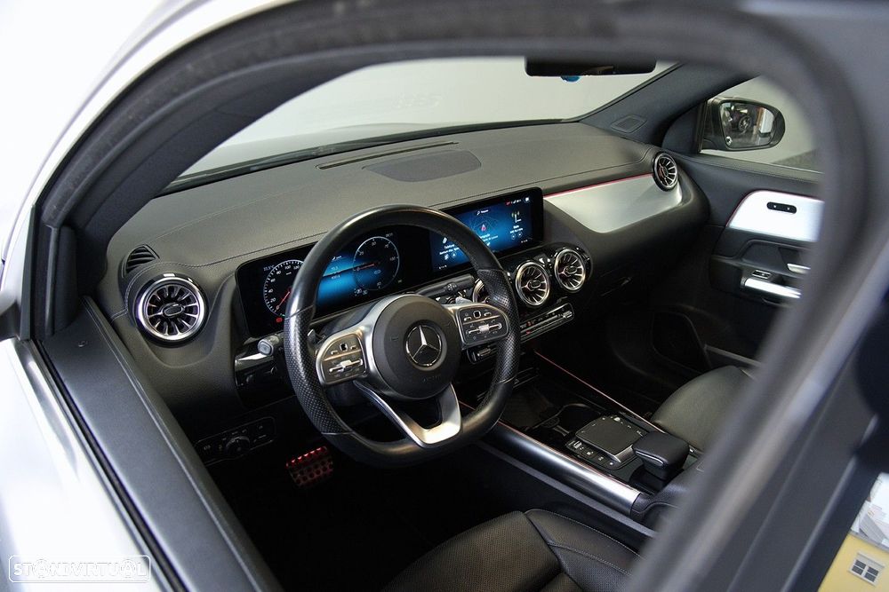 Mercedes-Benz EQA 250 AMG Line - 13