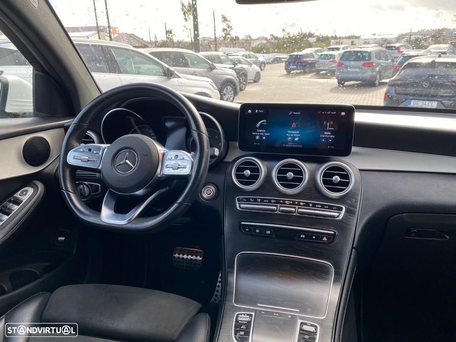 Mercedes-Benz GLC 300 e Coupe 4Matic — fotografia 5