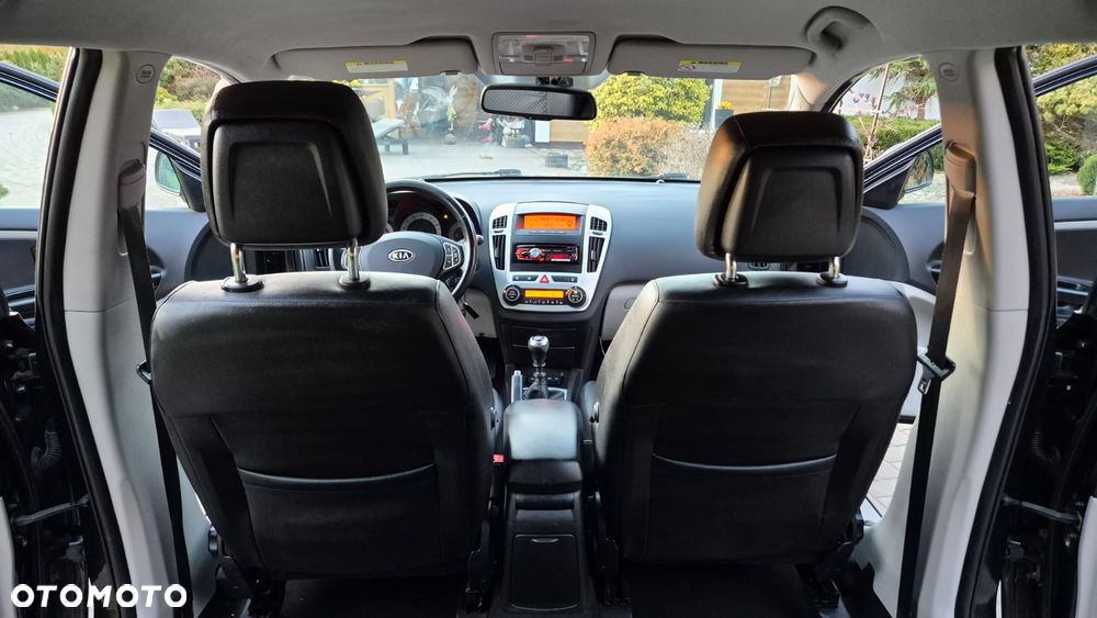 Kia Ceed 2.0 CVVT Spirit - 13