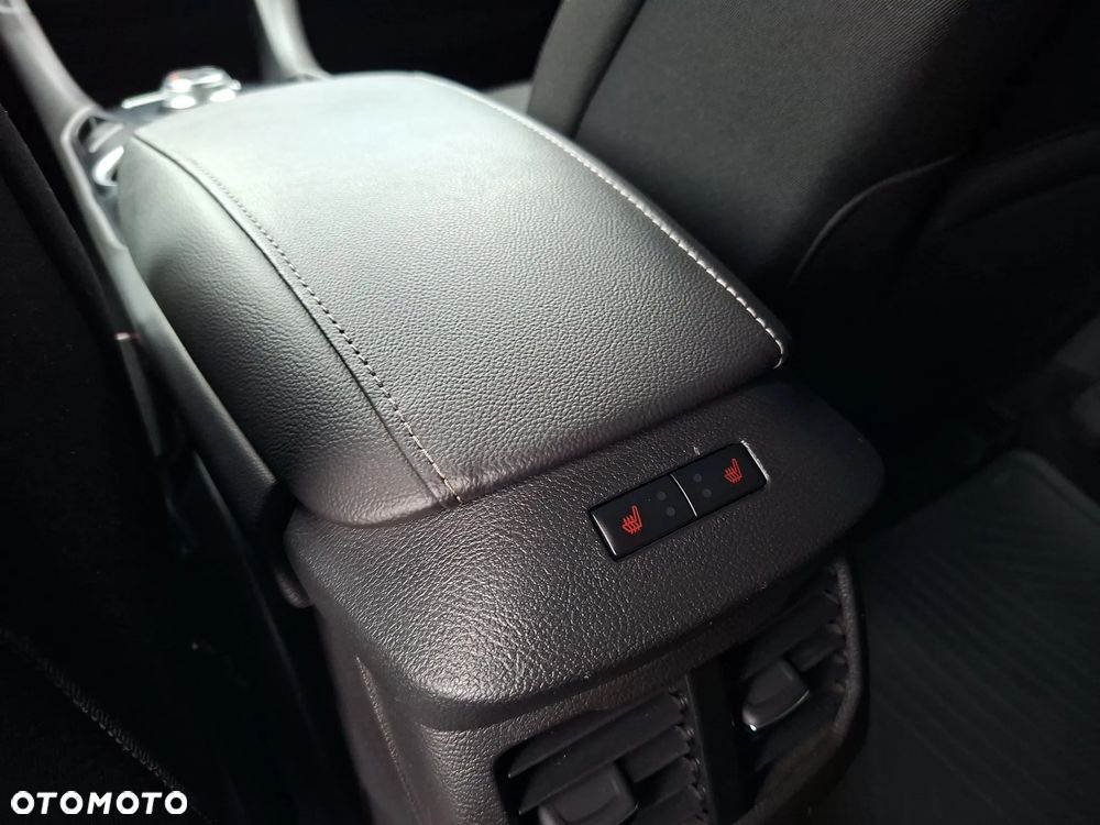 Ford Mondeo 2.0 EcoBlue Titanium - 37
