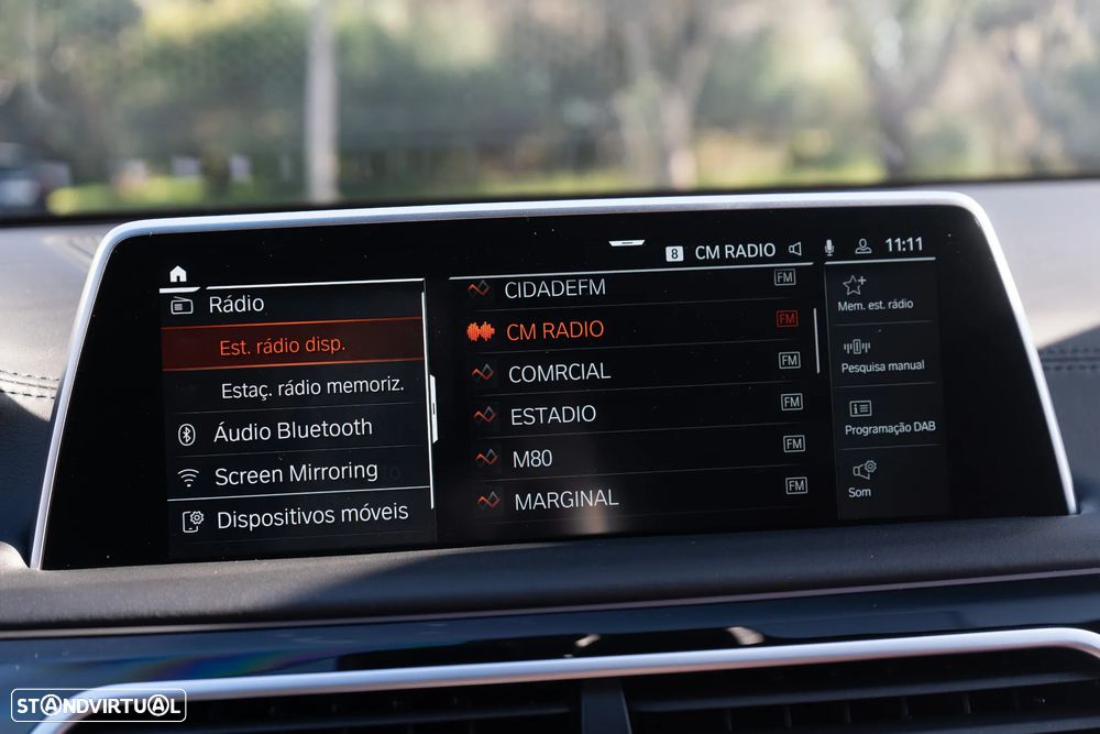 BMW 750 Li xDrive Pack M - 31