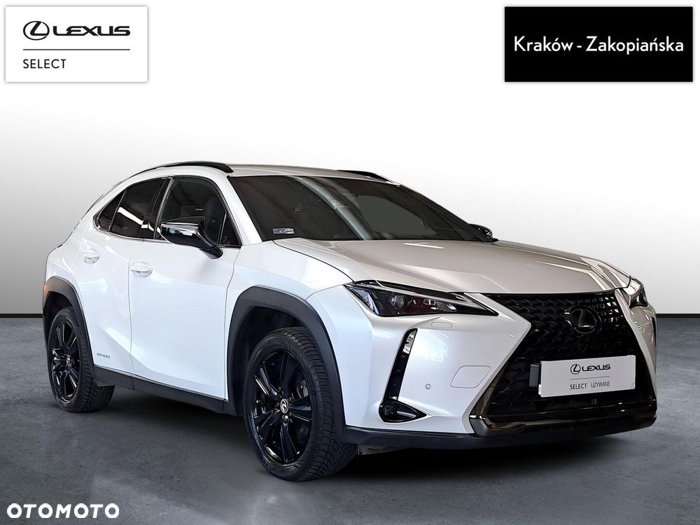 Lexus UX - 8