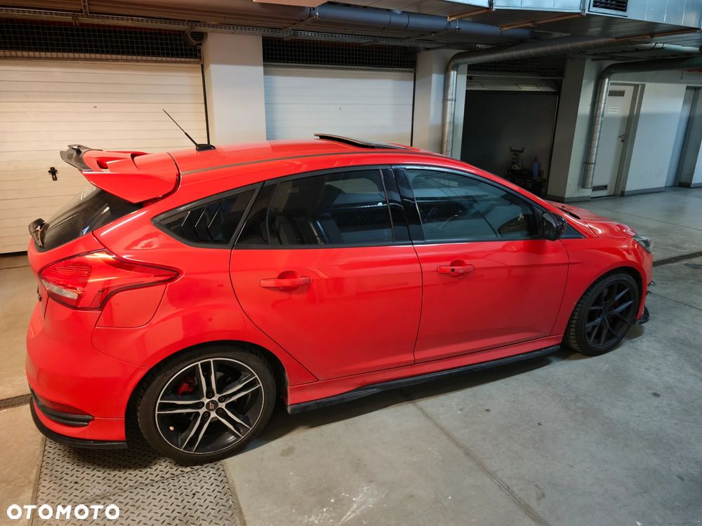 Ford Focus - 6