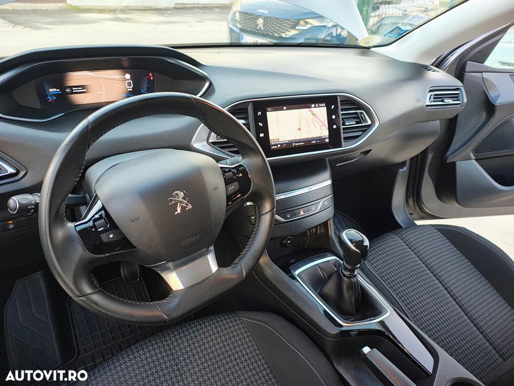 Peugeot 308 BlueHDi FAP 100 Stop & Start Active Pack - 11