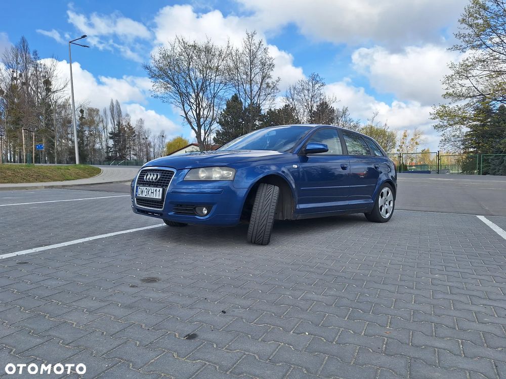 Audi A3 Sportback 1.6 FSI Ambition - 2