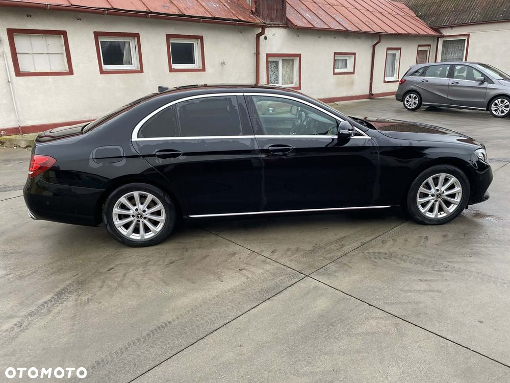 Mercedes-Benz Klasa E - 8