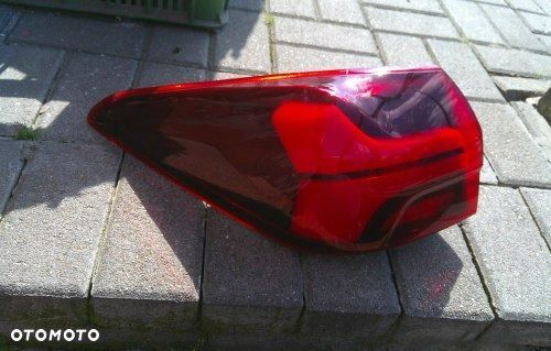 SSANGYONG REXTON 20- LEWA TYLNA LAMPA LED ORYGINAŁ 83605-3600 - 2
