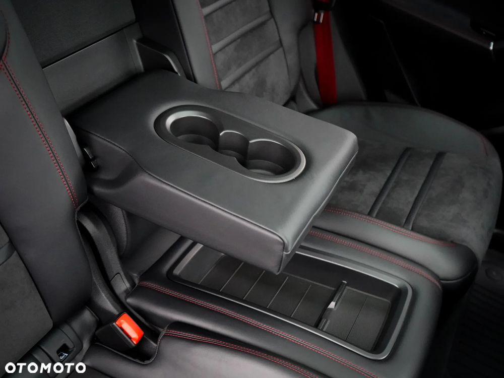 Porsche Cayenne Coupe GTS - 28