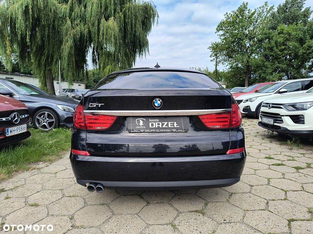 BMW 5GT - 6