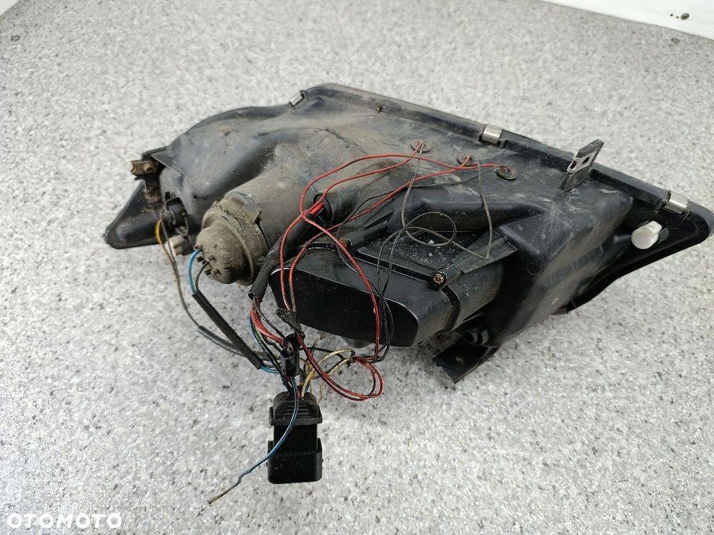 LAMPY PRZÓD KOMPLET BMW 3 E91 - 14