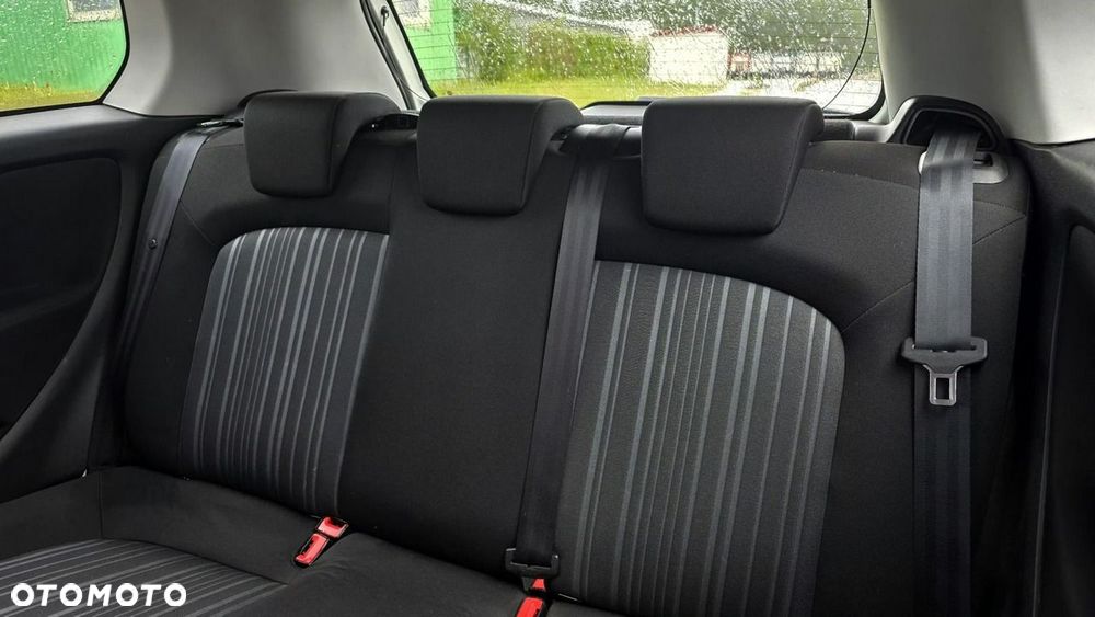 Fiat Punto - 16