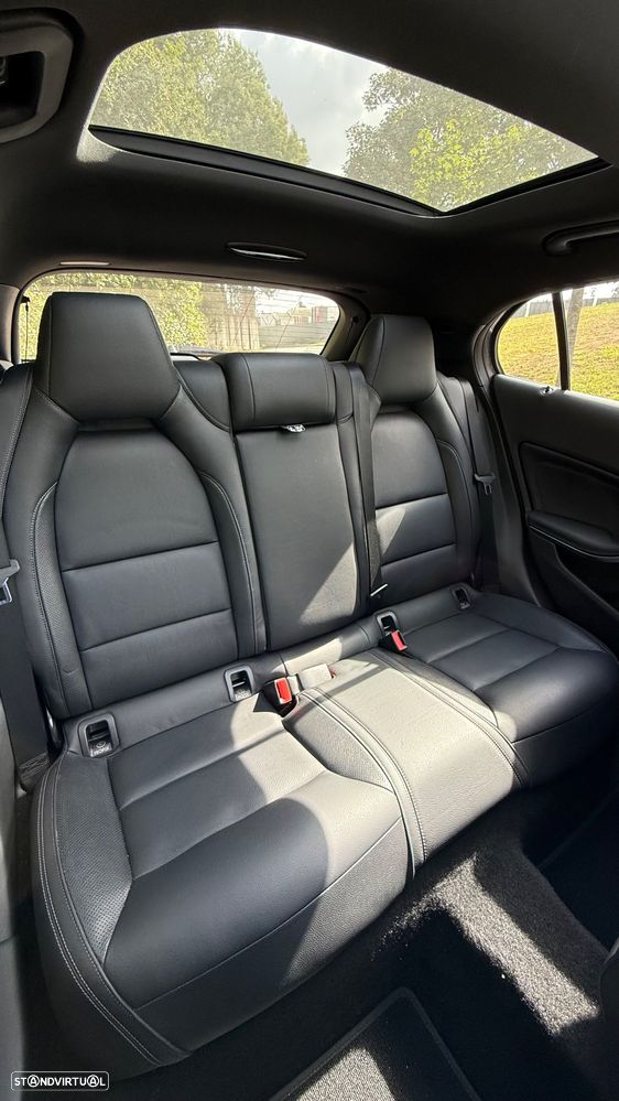 Mercedes-Benz GLA 45 AMG 4-Matic - 10