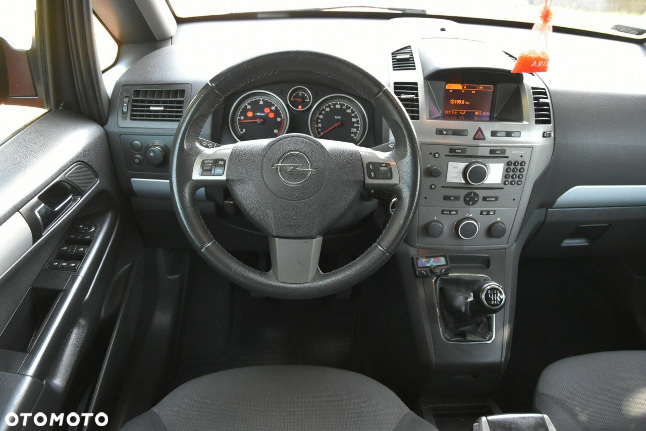 Opel Zafira - 6