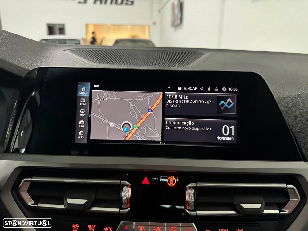 BMW 330 e Touring Pack M Auto - 21