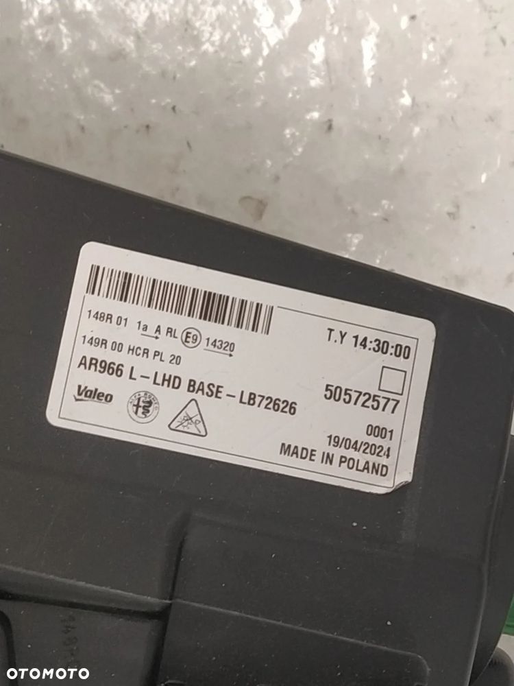 ALFA ROMEO JUNIOR MILANO LAMPA LAMPY REFLEKTOR REFLEKTORY PRZÓD LEWA PRAWA BASE LED PRZETWORNICE ŚRODEK CZARNY POŁSYK KOMPLETNE NOWE ORYGINAŁ - 31