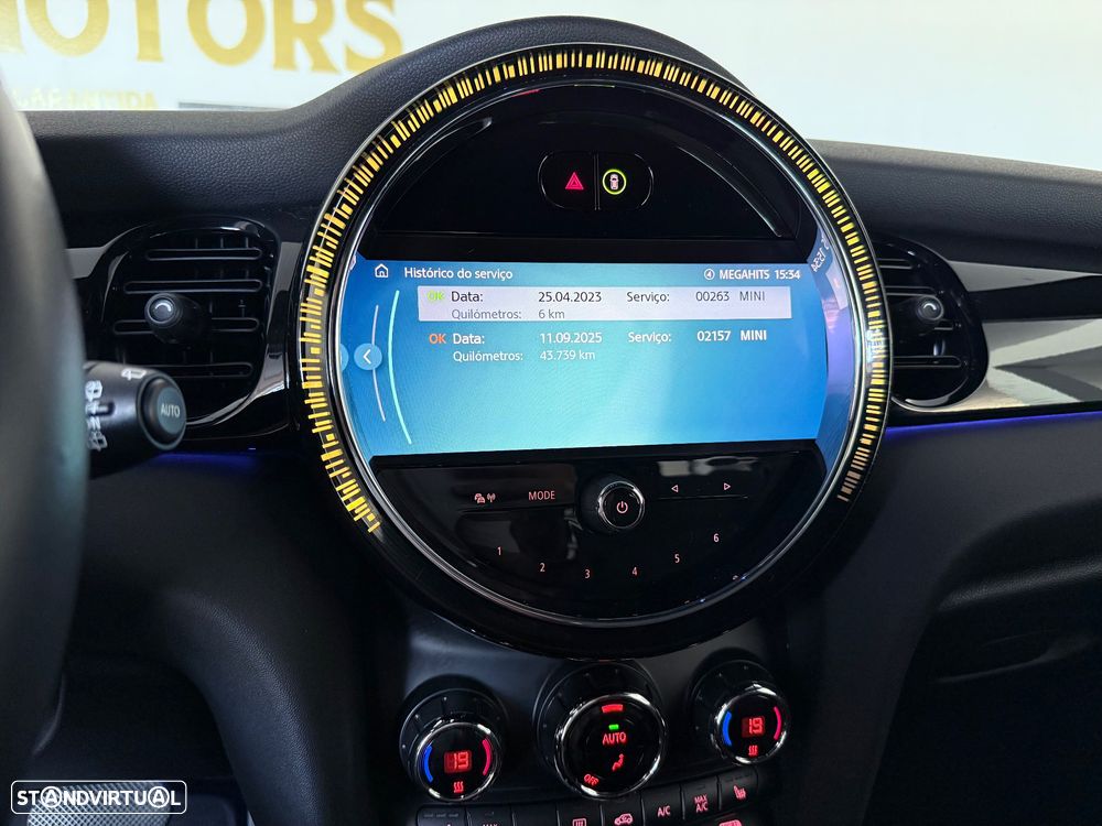 MINI 3 Portas Cooper SE Premium Essential - 16